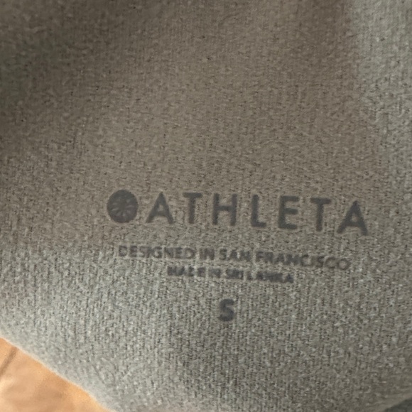 Athleta Cropped Tank Top in Sage - Picture 3 of 4